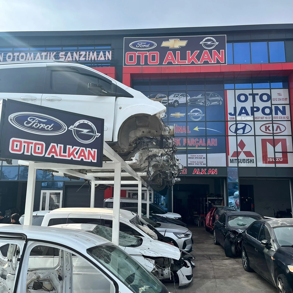 Alkanlar Ford çıkma yedek parça dükkanı - Ankara Yıldız Sanayi Sitesi